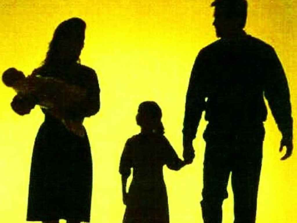 img1024-700_dettaglio2_Adozioni-no-coppie-omosessuali-famiglia